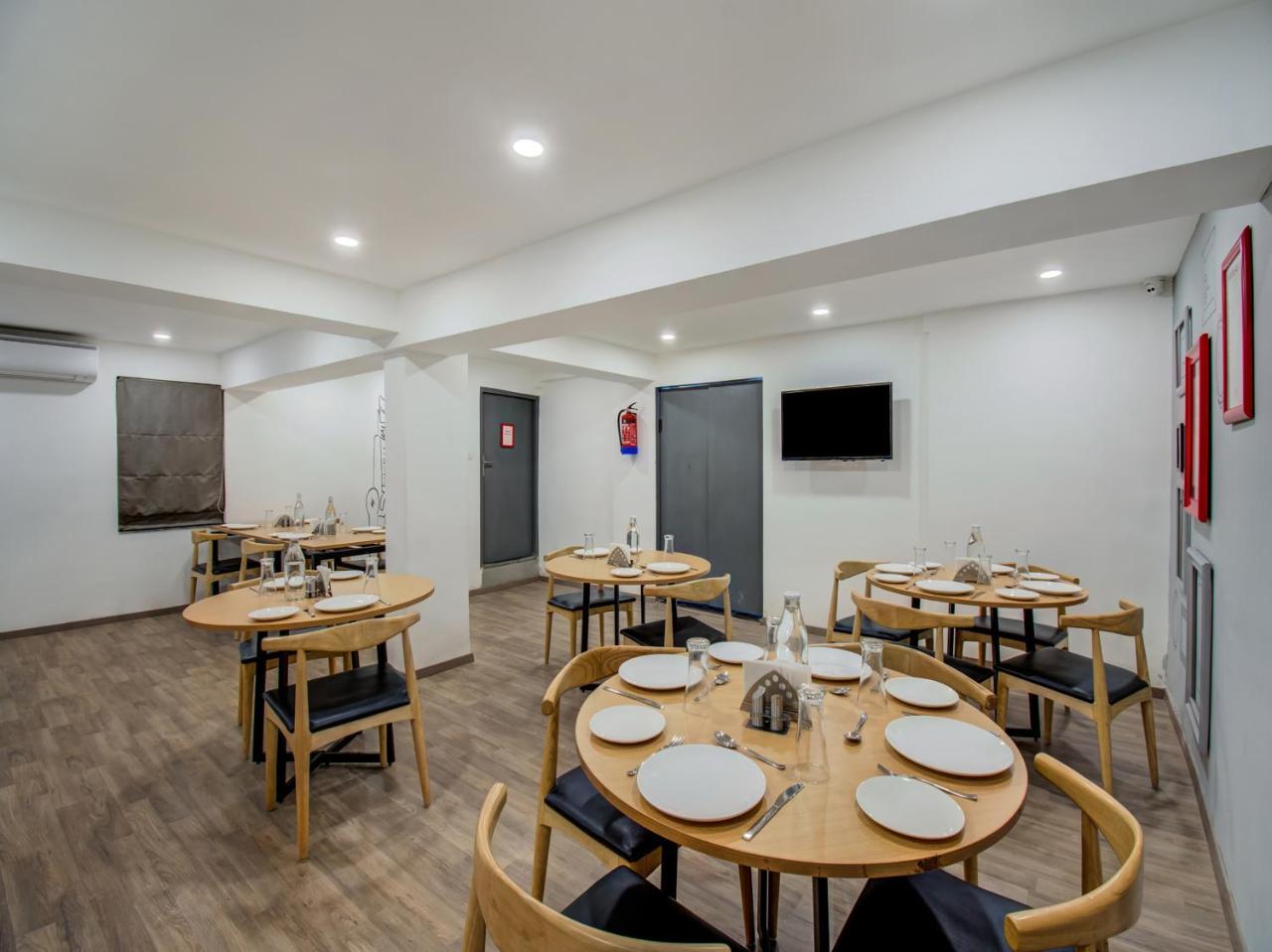 Oyo Townhouse 66 Nagpur Station Ca Road Hotel Exterior foto