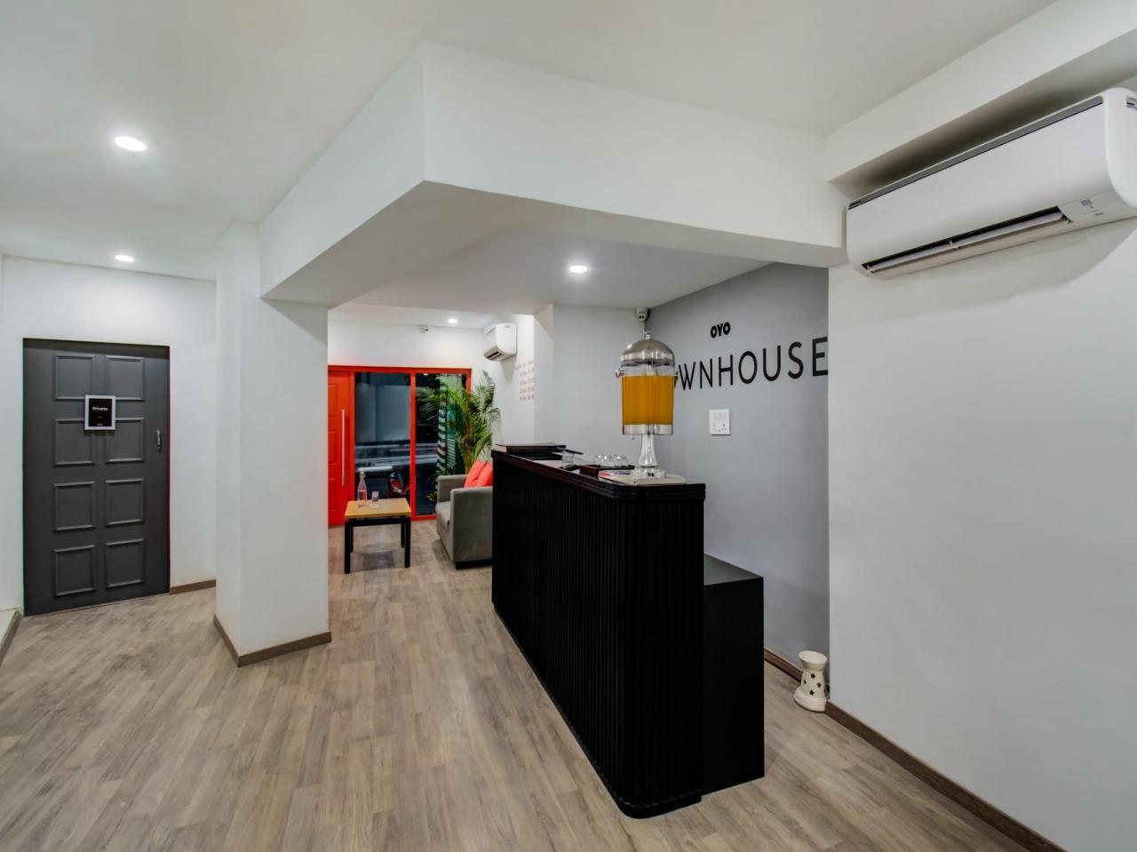 Oyo Townhouse 66 Nagpur Station Ca Road Hotel Exterior foto
